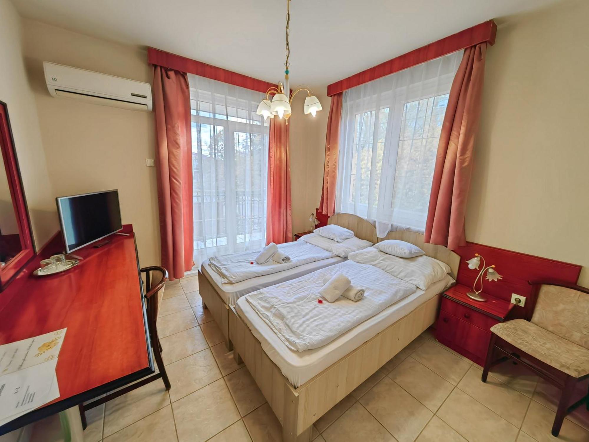 Nora Hotel Hajdúszoboszló Exteriér fotografie
